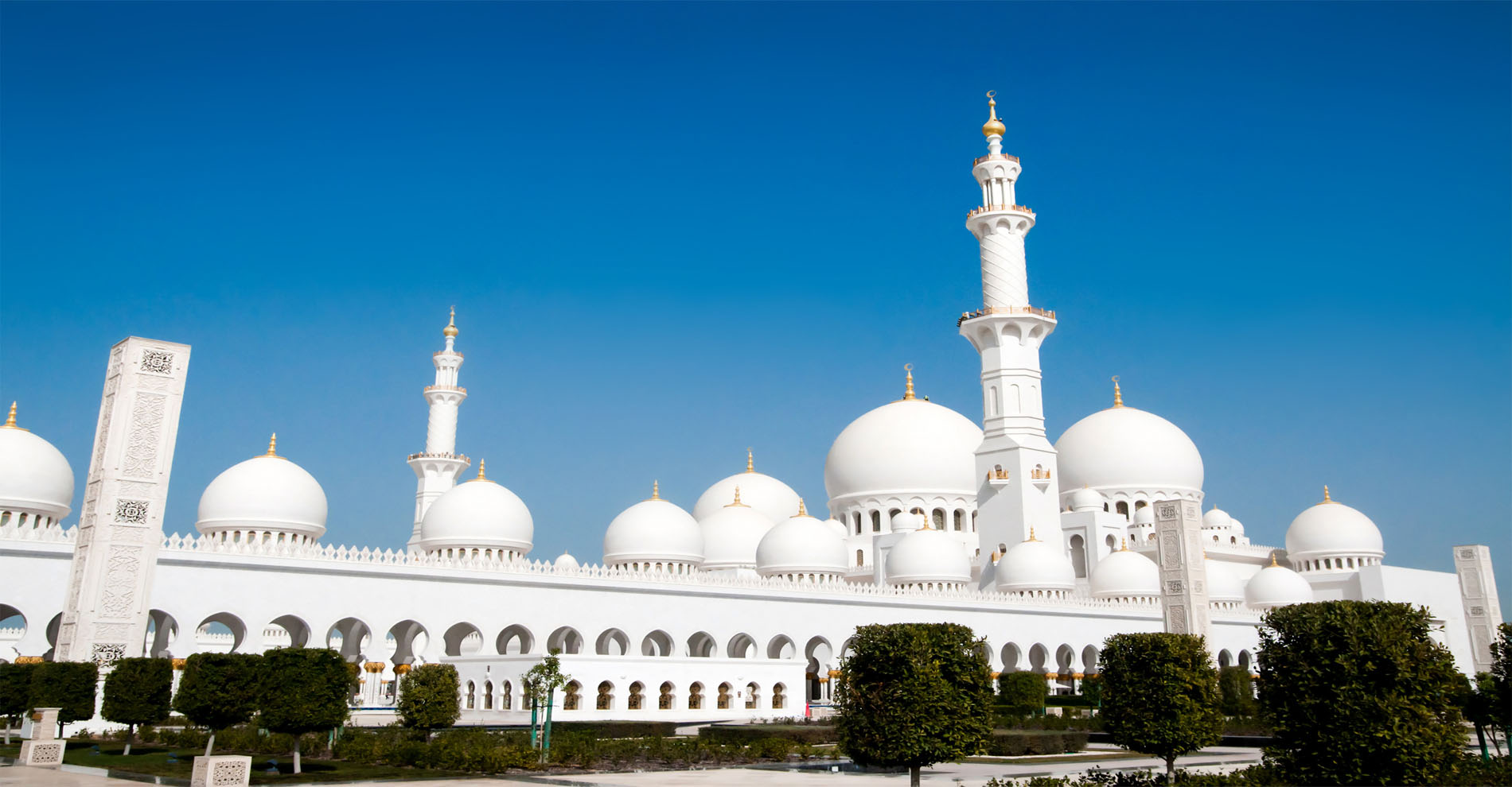 gambar masjid Masjid AT-Taqwa  Dusun Adil Makmur I Kampung Tenggulun